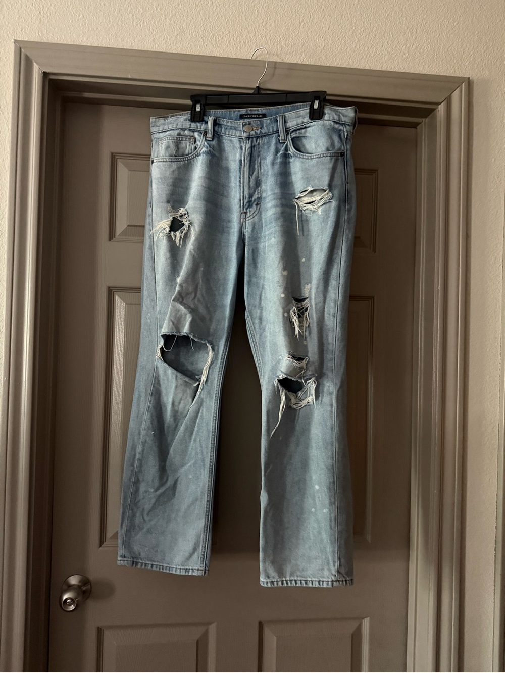 Distressed Light Blue Jeans - Classic Straight Fit